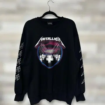 METALLICA 블랙 맨투맨