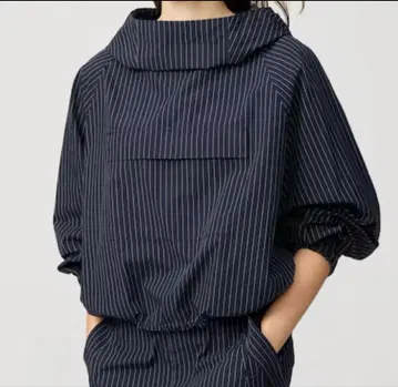 [새상품] UNIQLOC [유니클로C] 후디드 풀오버 셔츠 네이비 M