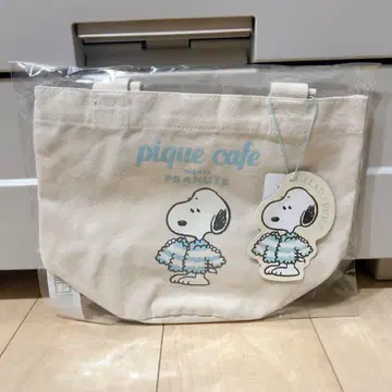 젤라또피케 카페 스누피 토트