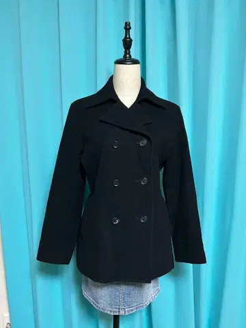 CLOCHE FEMALE DISCRETION 더블 브레스트 피 코트