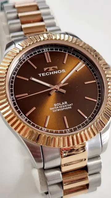 [ 새상품 ] 테크노스 배터리 교환 불필요 솔라 손목시계 작동품