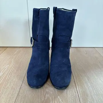 펠리코 네이비 스웨이드 버클 숏부츠 새상품급