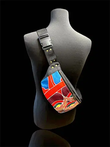 컬러풀 깃발 바디백 웨스트 파우치