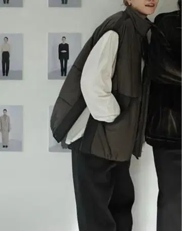 LA PEAU DE GEM 다크 브라운 다운 베스트