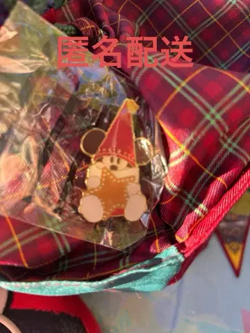 디즈니 크리스마스 2025년 릴린린 빨간색 경품 핀 배지