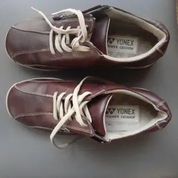 YONEX POWER CUSHION 워킹화 다크 브라운