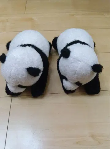 새상품, 팬더 두 마리 샹샹