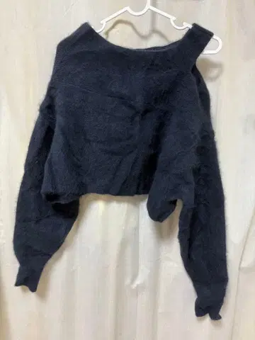 코코딜 네이비 오프숄더 니트 스웨터 M