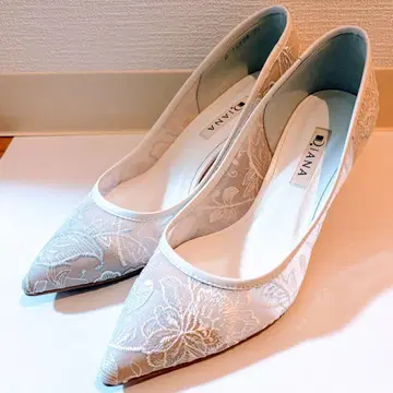 DIANA 레이스 장식 화이트 펌프스 중간 힐 5.5cm 힐