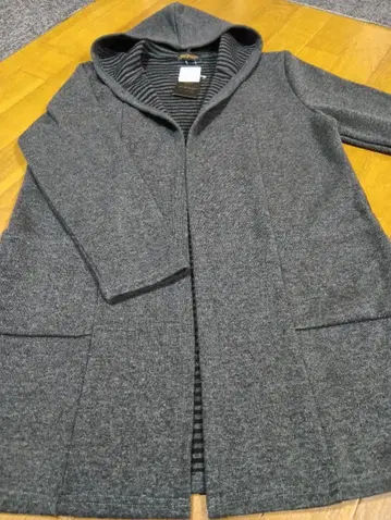 택 포함 새상품 후드 부착 그레이 니트 코트 M~L