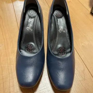 해피 클로버 그랜드 네이비 펌프스