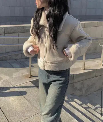 anyonemore 집업 무스탕풍 자켓