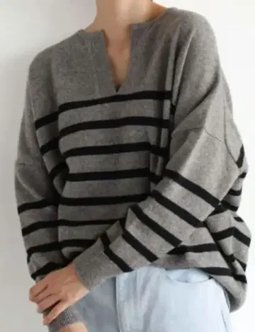 maitresse 메틀리제 키넥 니트 풀오버