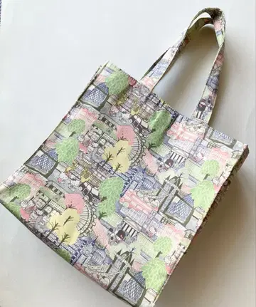 키티 런던 패턴 백 해롯&산리오 콜라보