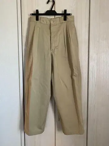 URBAN RESEARCH SHIOTA(CIOTA) 베이지 치노 팬츠