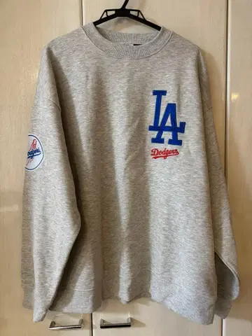 로스앤젤레스 다저스 트레이닝복 그레이