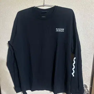 무타 MARINE 로고 블랙 긴팔 T셔츠