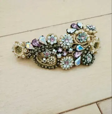 미하엘 네그린 머리핀