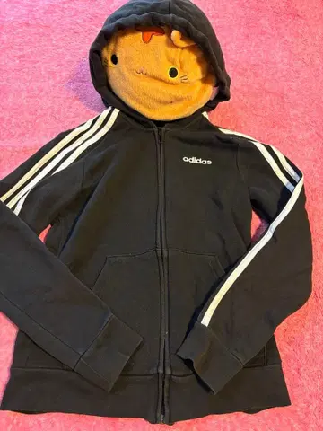 adidas 블랙 후드티 M 사이즈, 빨리 구매하는 사람이 임자입니다!
