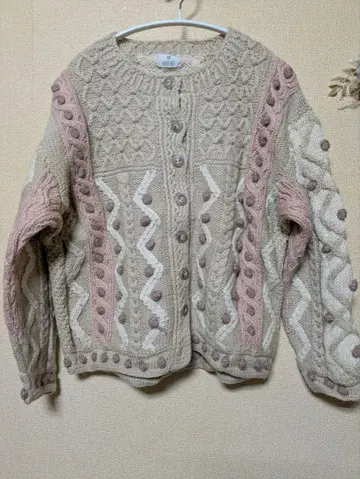 베이지 핑크 케이블 니트 가디건 울 100% 걸리시 스타일