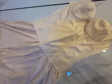 foursis&co 베이지 브라이덜 이너 플레어 스커트 포함