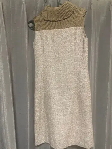 슬리브리스 터틀넥 원피스