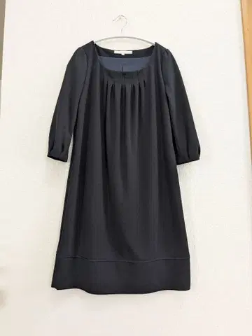 미사용에 가까운 블랙 7부 소매 원피스 결혼식 세레모니