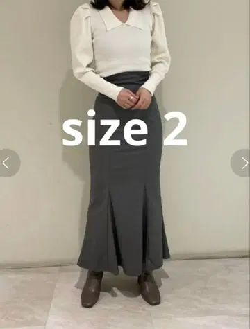 미사용 새상품 snidel 스나이델 하이웨스트 타이트 헴 플레어 스커트