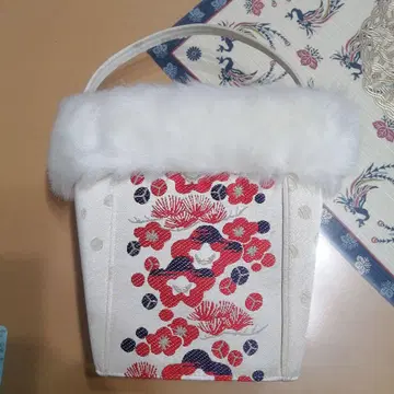 부쇼안 일본 의류용 가방 꽃무늬 자수 퍼 포함