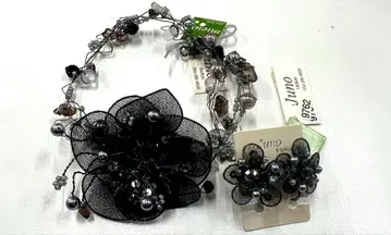 Juno 럭셔리 블랙 실버 꽃 모티브 목걸이 & 귀찌 세트