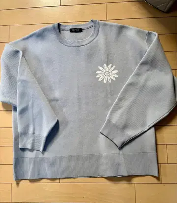 CHIP CLIP 꽃무늬 자수 트레이닝복