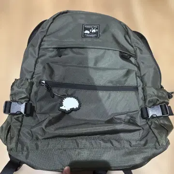 SCANDINAVIAN FOREST 백팩 올리브 그린