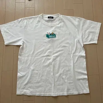 Fathom 로고 자수 화이트 T셔츠