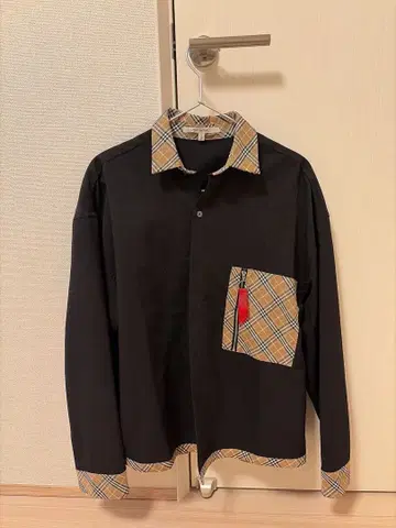 인플루언서 본 INTERFACTORY 포켓 반지 지퍼 셔츠