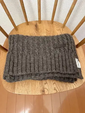 조르지오 아르마니 다크 그레이 머플러