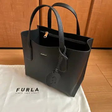 FURLA 백
