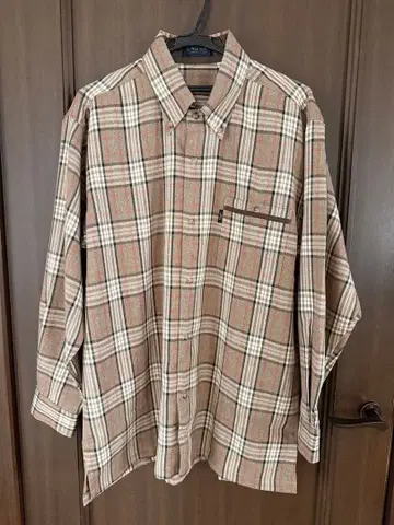 미사용 새상품 BONGIOVAN 브라운 계열 체크 무늬 긴팔 셔츠
