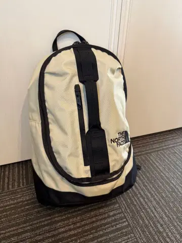 THE NORTH FACE 백팩 아이보리/블랙