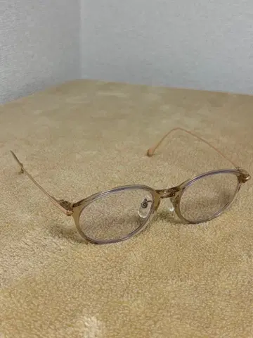 Zoff 스누피 클리어/골드 오벌 메탈 프레임 안경 새상품급