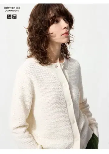 유니클로 콩트와르 데코토니에 울 블렌드 크루넥 가디건 S