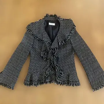새상품급 petit Poudre 프린지 장식 테일러드 자켓