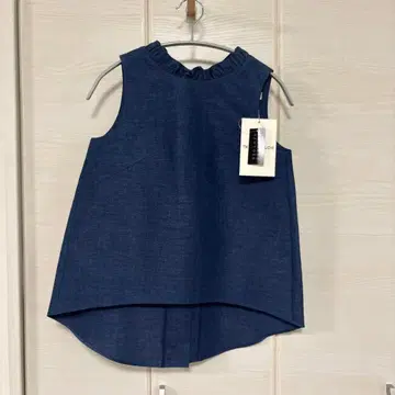 타로 호리우치 슬리브리스 상의 데님 블루