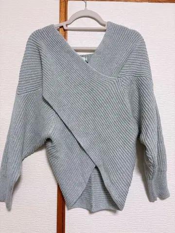 택 포함 미사용 새상품 FENNEL 크로스 니트 야마다야