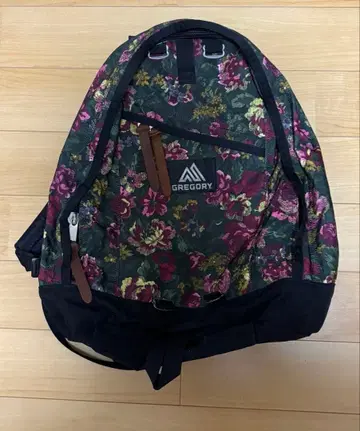 그레고리 정원 태피스트리 백팩 꽃무늬 하자 있음