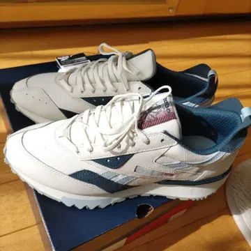 리복 LX2200 러닝화 10 USA