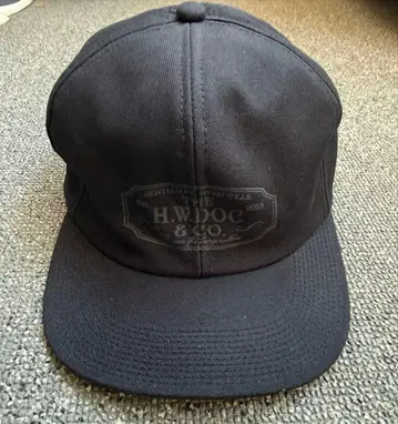 H.W.DOG & CO. BLACKish 블랙 트래커 캡