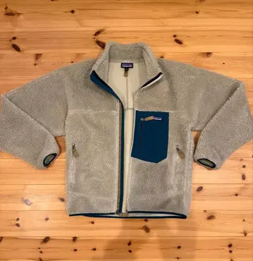 patagonia 레트로 x 펠리칸 플리스 보아 M 사이즈