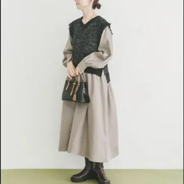 아이템즈 어반 리서치 트위드 니트 도킹 원피스