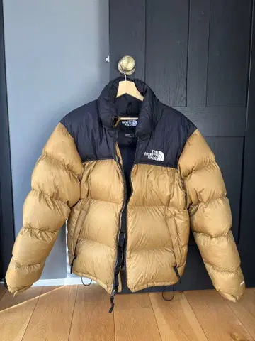 THE NORTH FACE 다운 자켓 블랙/베이지