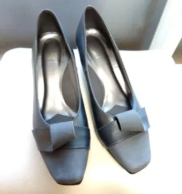 FIZZREEN 그레이 (에탄) 펌프스 24.5cm